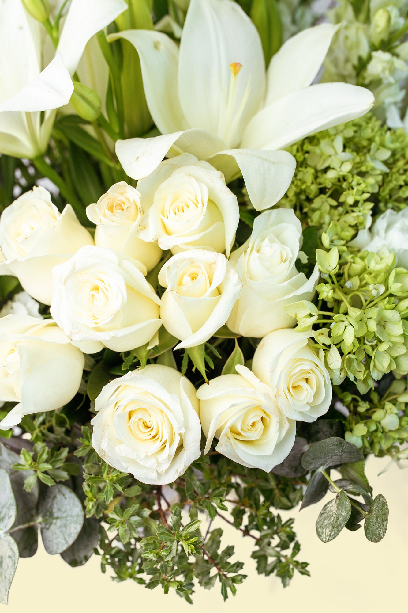 A Tu Memoria - Rosa Blanca y Lilium Blanco CH/IXT