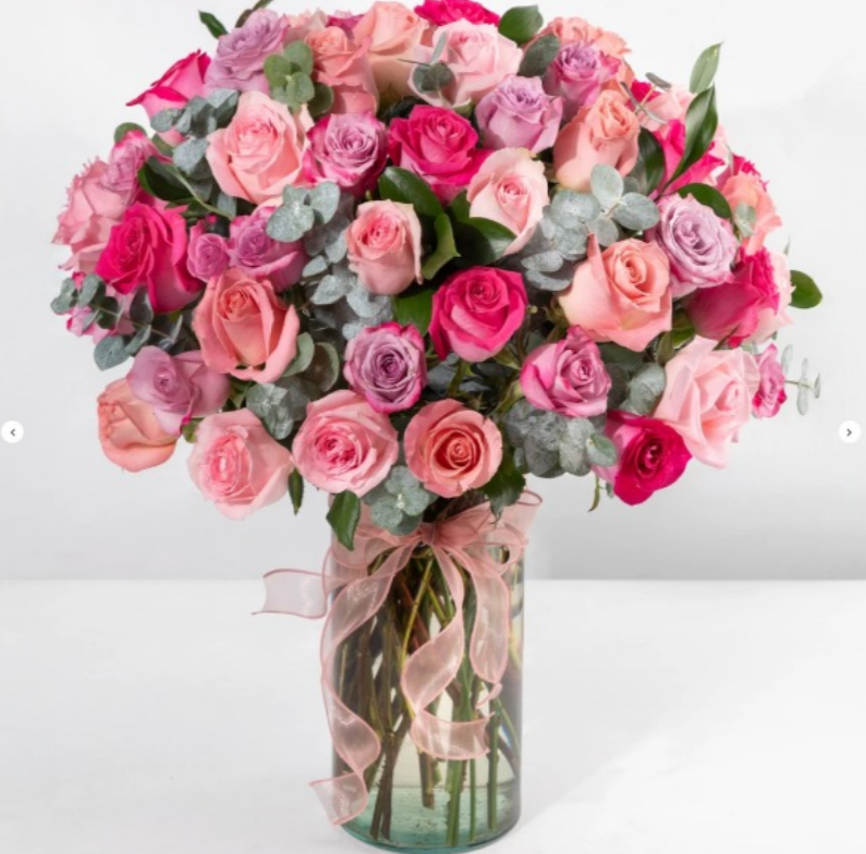 Pedido Especial Arreglo de 50 rosas rosas (Rositas y moradas)