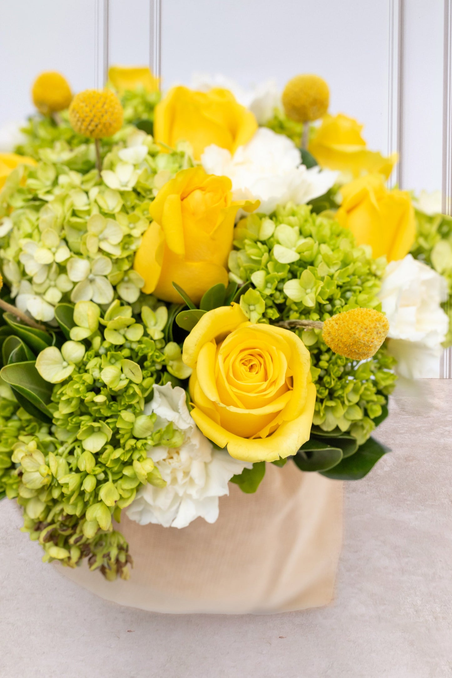 Vainilla // Rosa Amarilla, Clavel Blanco y Hortensia