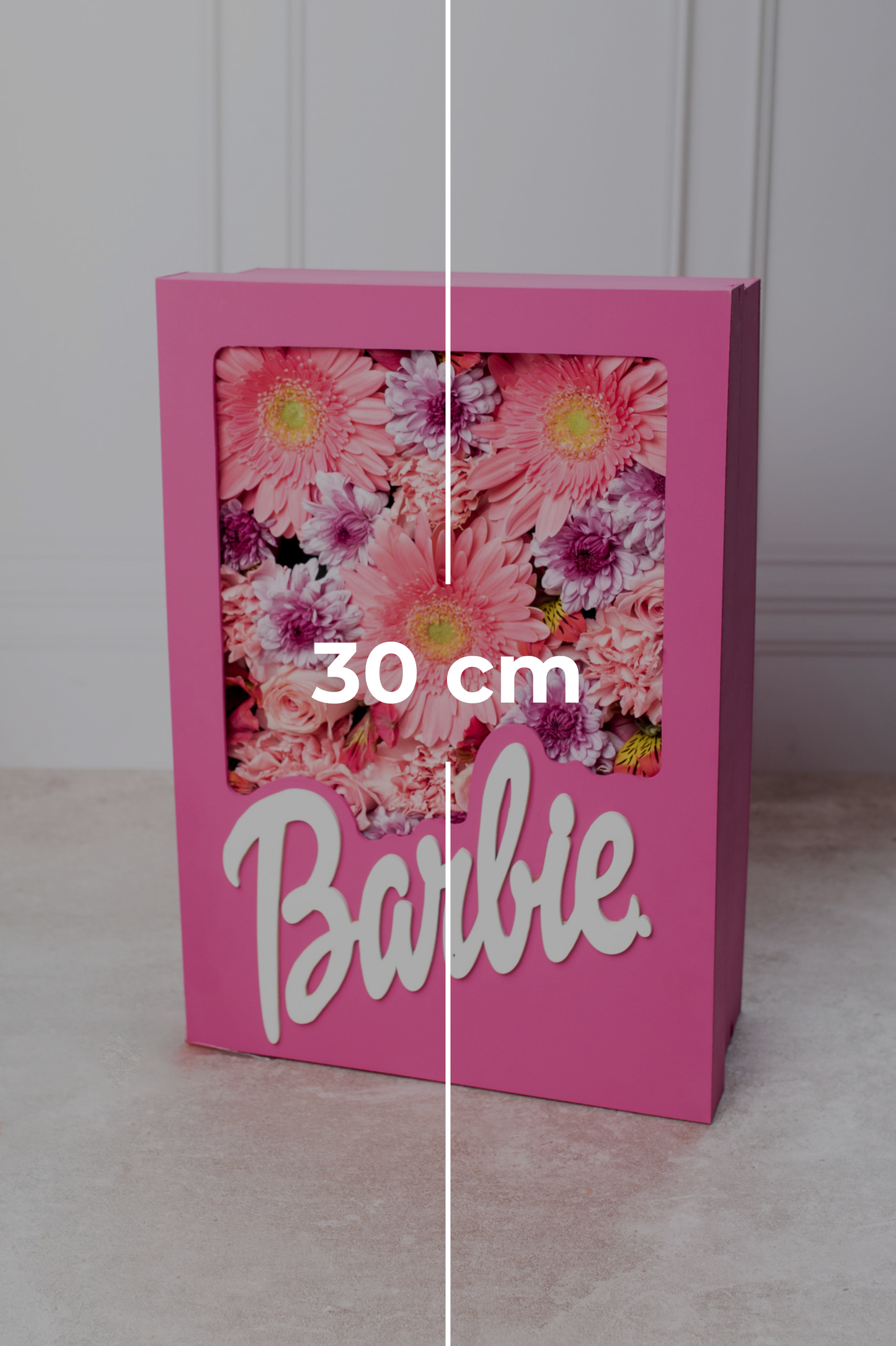 Barbie Girl con Vino - Caja de Flores y Vino