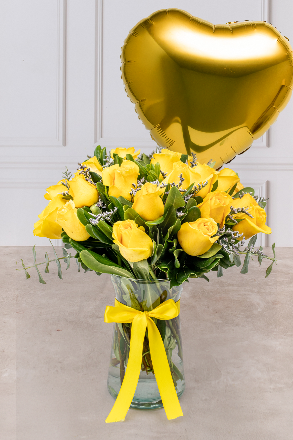 Globo Corazón Amarillo con Amarillo Corazón - 24 Rosas Amarillas | Verbena 21S