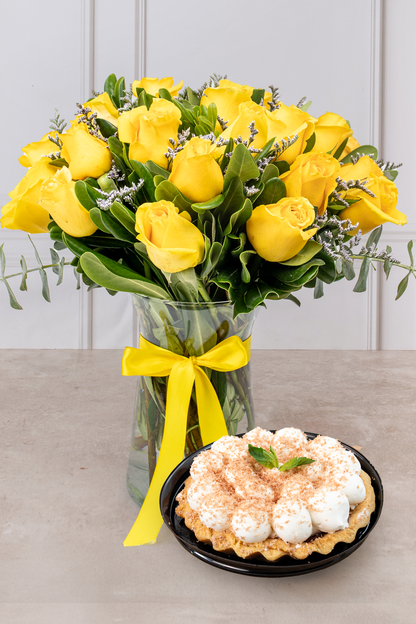 Tarta Individual Plátano con Amarillo Corazón - 24 Rosas Amarillas | Verbena 21S