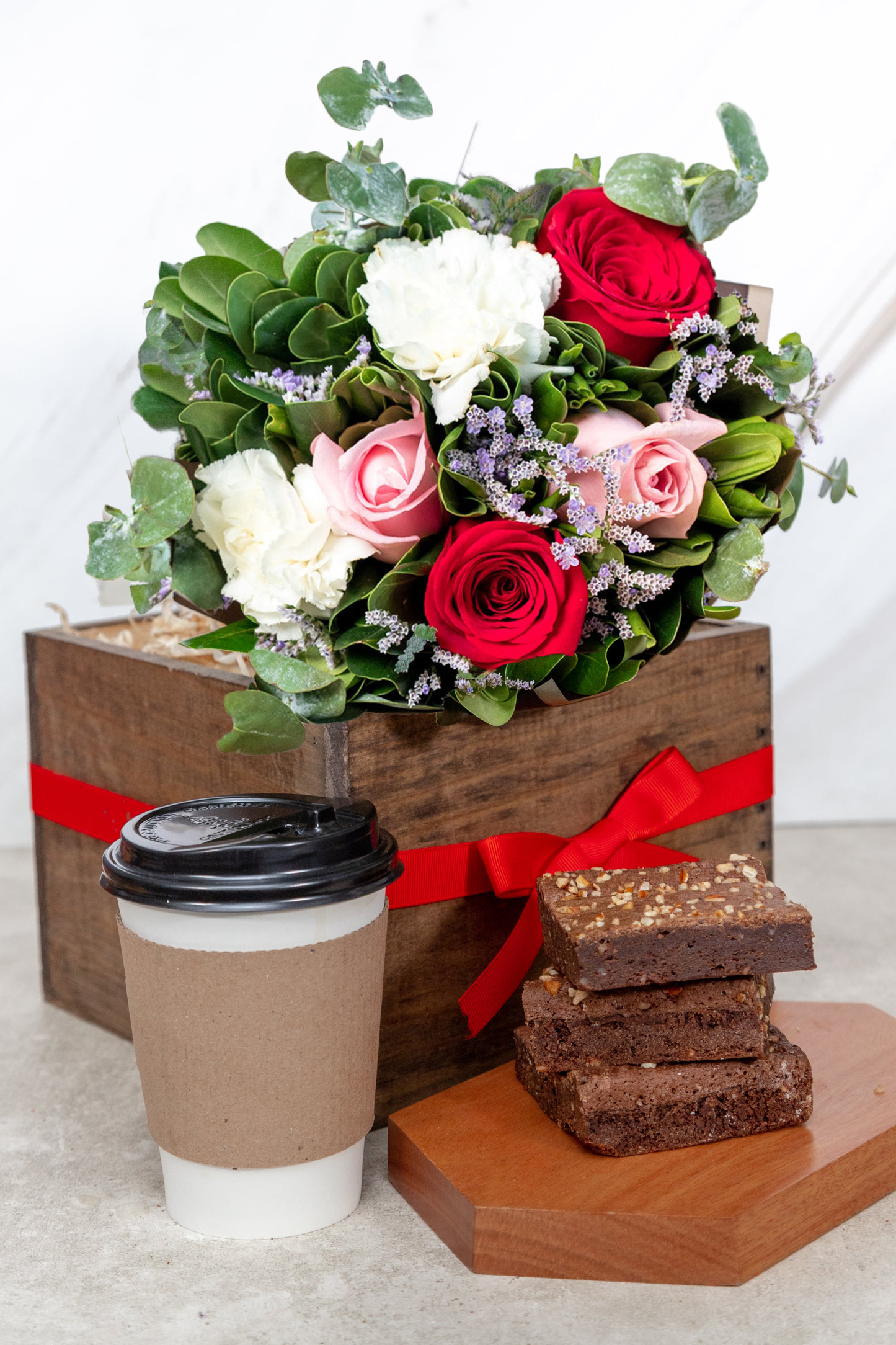 Kit Bom Día - Flores, Café y Brownies