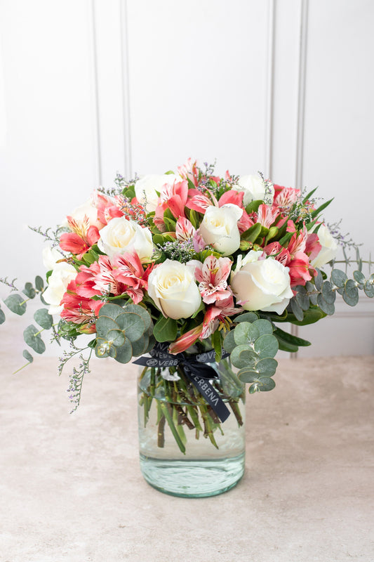 Himalaya - Rosa Blanca y Astromelia Rosa VALLARTA