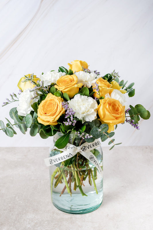 Honey Gold // Rosa Amarilla con Clavel Blanco APO