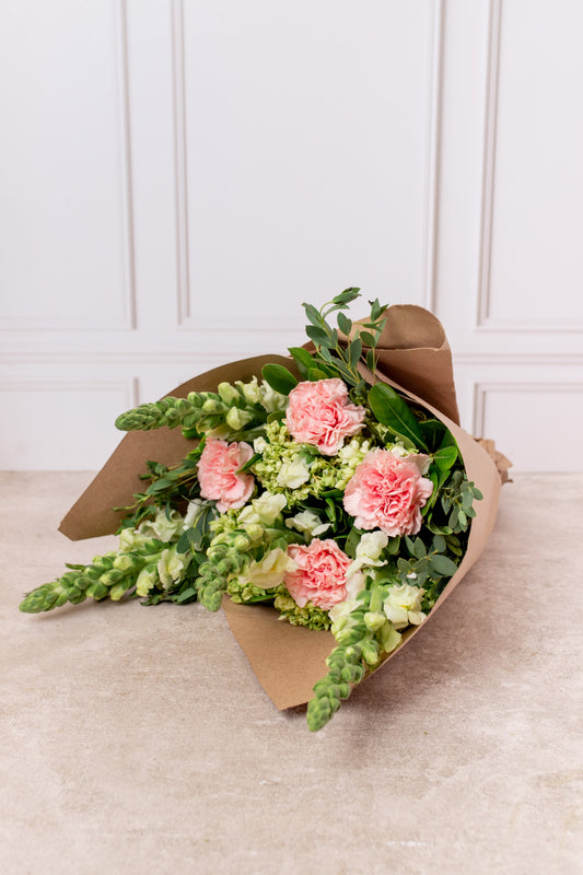 Ramo Nina Ricci / Clavel Rosa y Hortensia QRO
