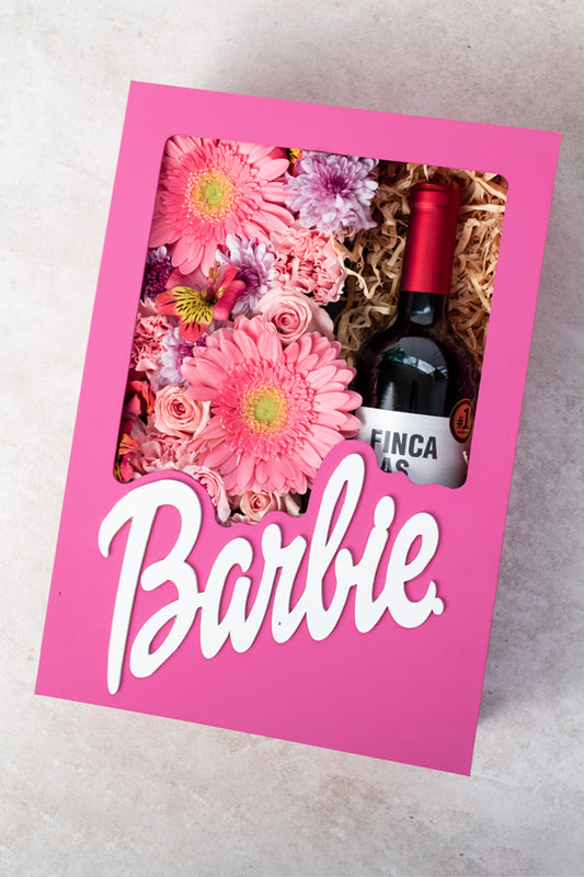 Barbie Girl con Vino - Caja de Flores y Vino