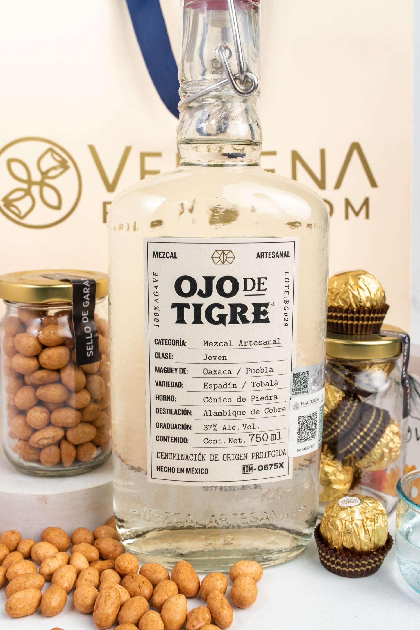 Kit Ojo de Tigre - Mezcal 750 ml, Ferreros y Cacahuates