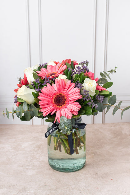 Rosa Pastel / Gerbera Rosa con Rosa Blanca QRO