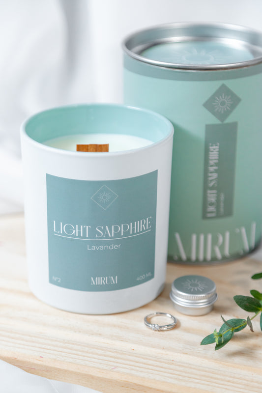 Mirum Vela Aromática Light Sapphire - con Anillo de Plata