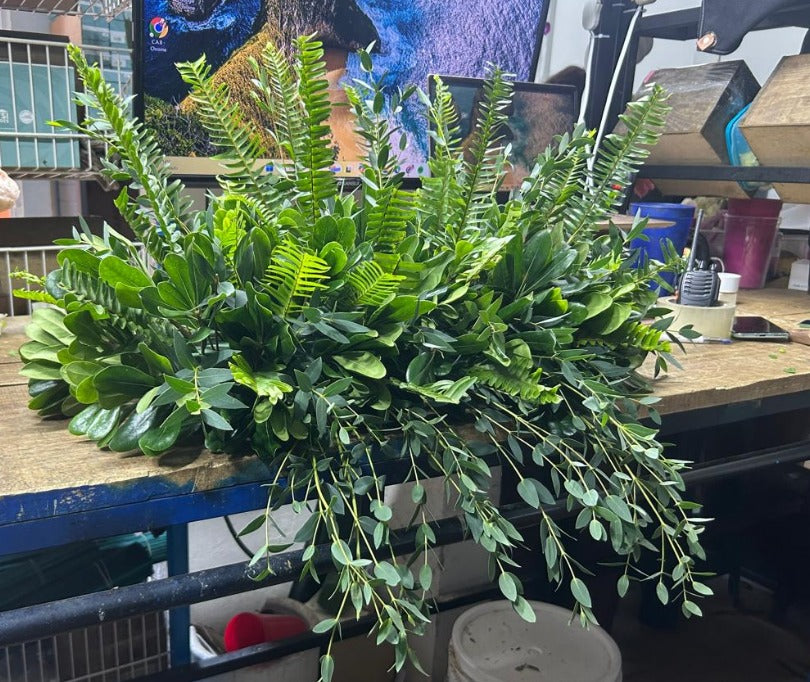 Pedido especial 7 jardineras de follaje + 1 centro de mesa 8