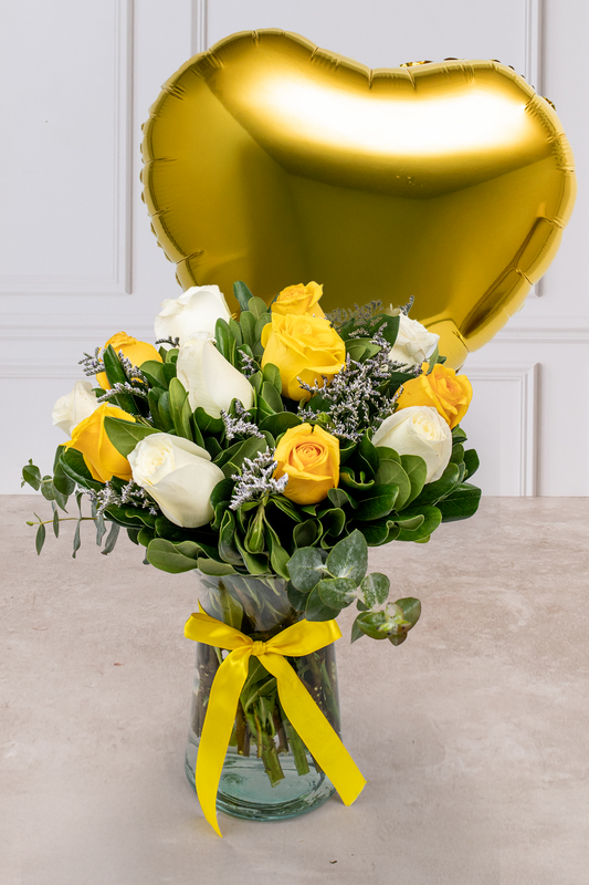 Globo Corazón Amarillo con Mediodía - Rosa Amarilla y Rosa Blanca | Verbena 21S