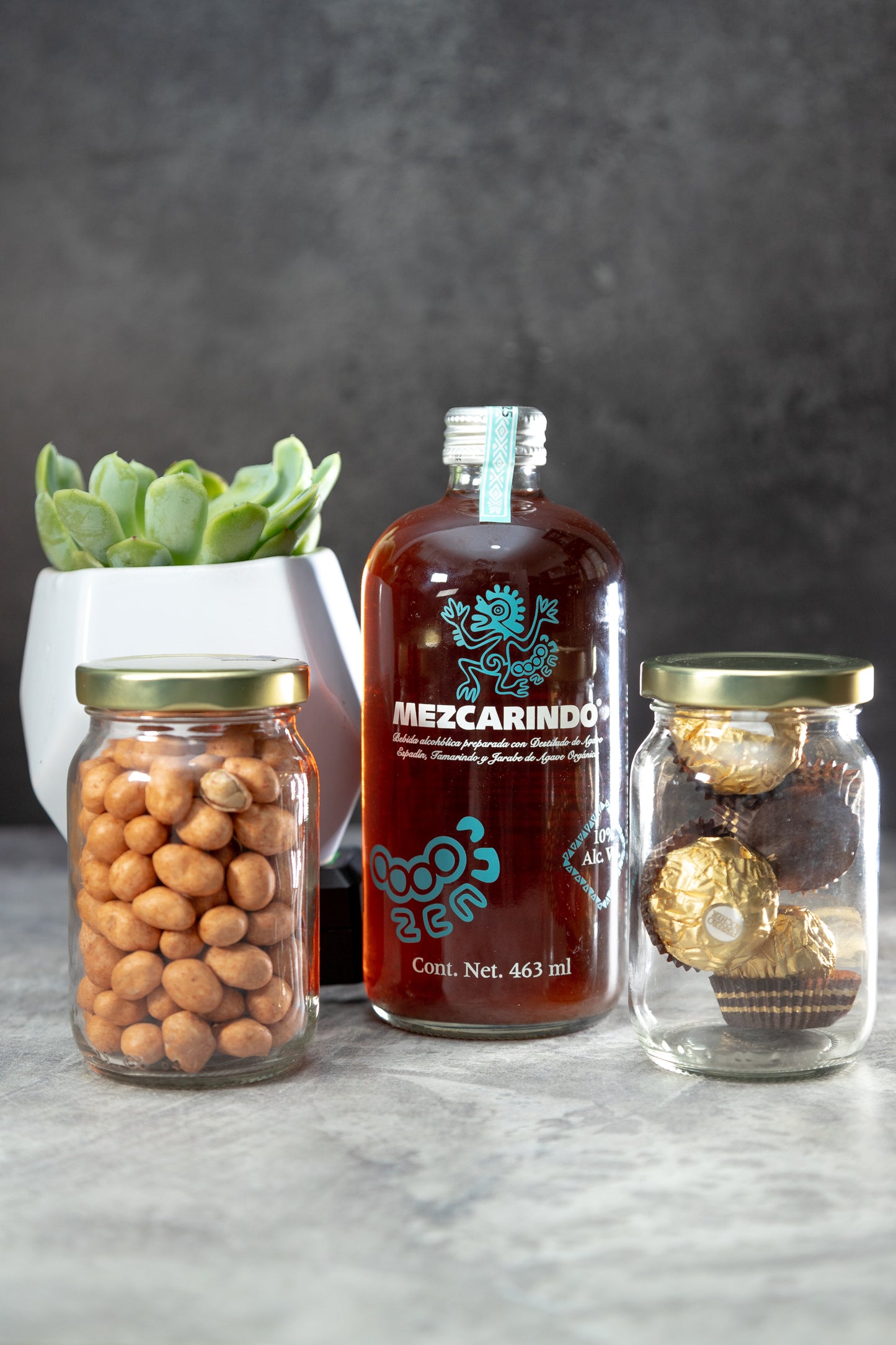 Kit Mezcarindo - Mezcal, Chocolates, Cacahuates y Suculenta