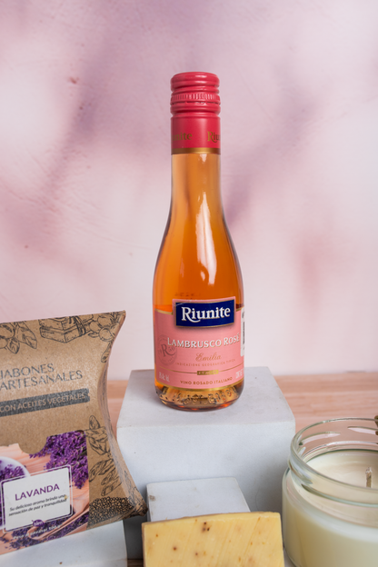 Kit Tranquilidad Rosada - Vino Rosado, Vela y Jabón