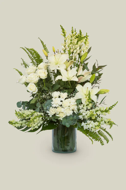 Consuelo Personalizado con tonalidades blancas