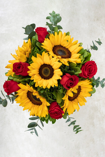 Ocaso Flores - Girasol y Rosa Roja en Vidrio